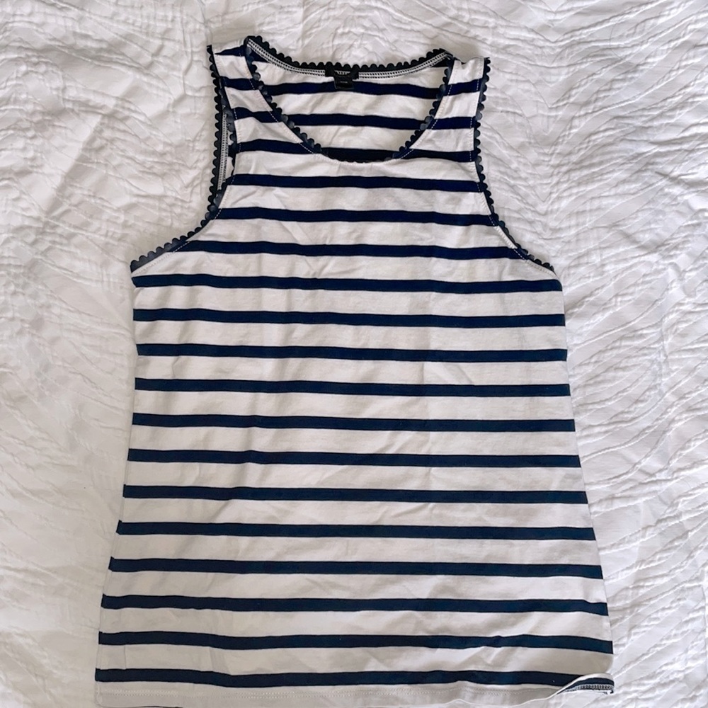 J. Crew Scalloped top size XXS